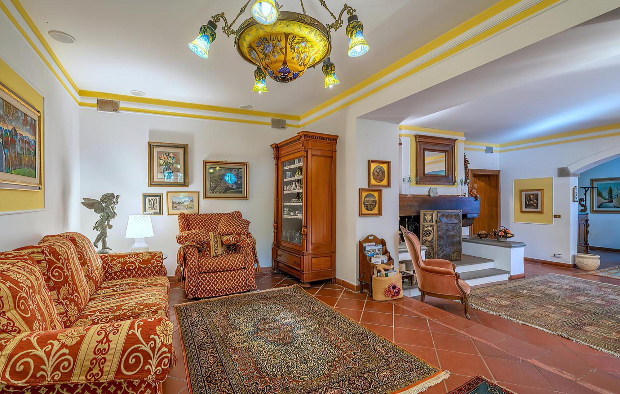 Villa Tuscany Gorello. In Toscana. Jacuzzi Con Tetto In Cristallo,piscina Arezzo
