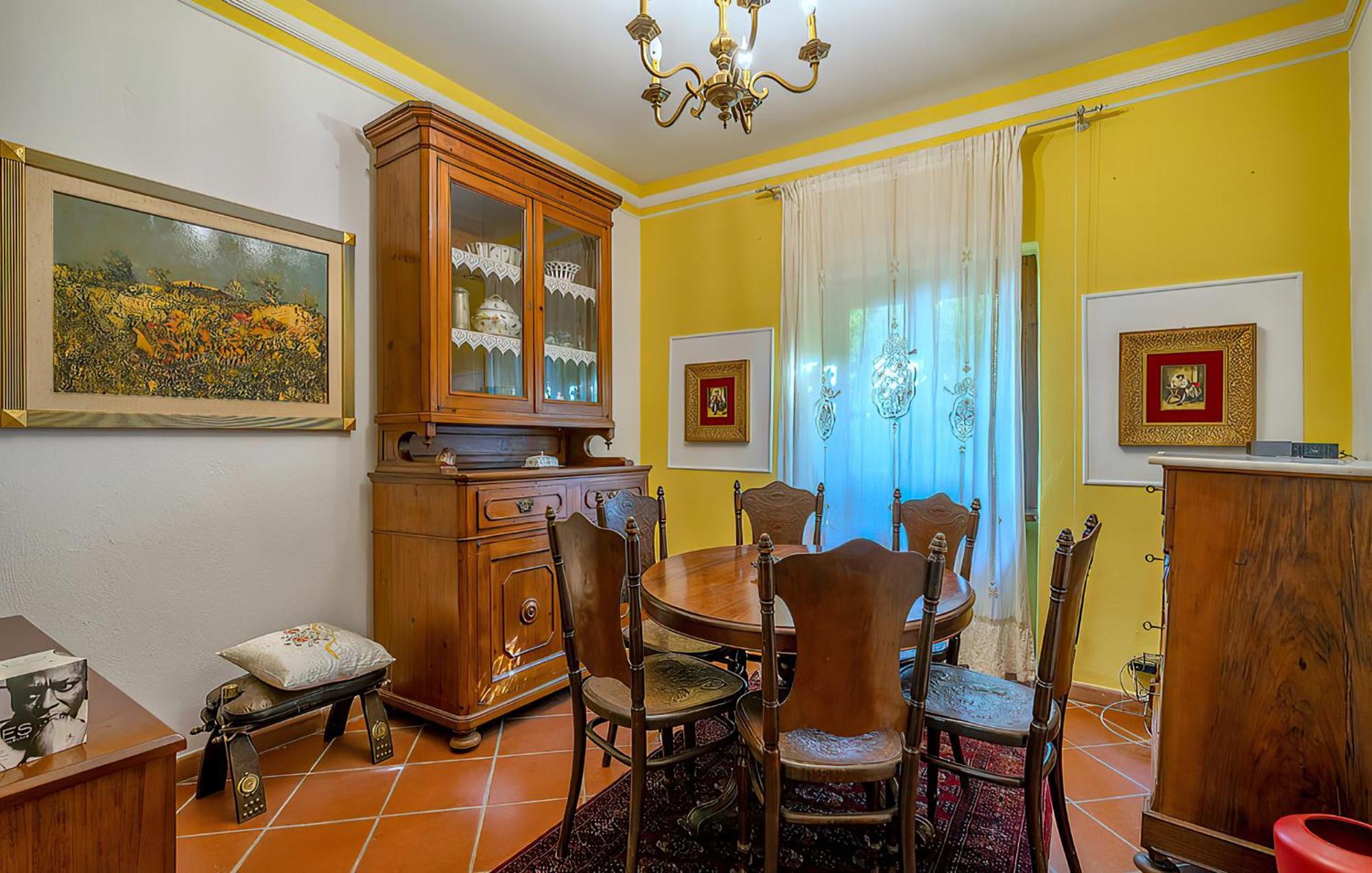 Tuscany Gorello. In Toscana. Jacuzzi Con Tetto In Cristallo,piscina Villa