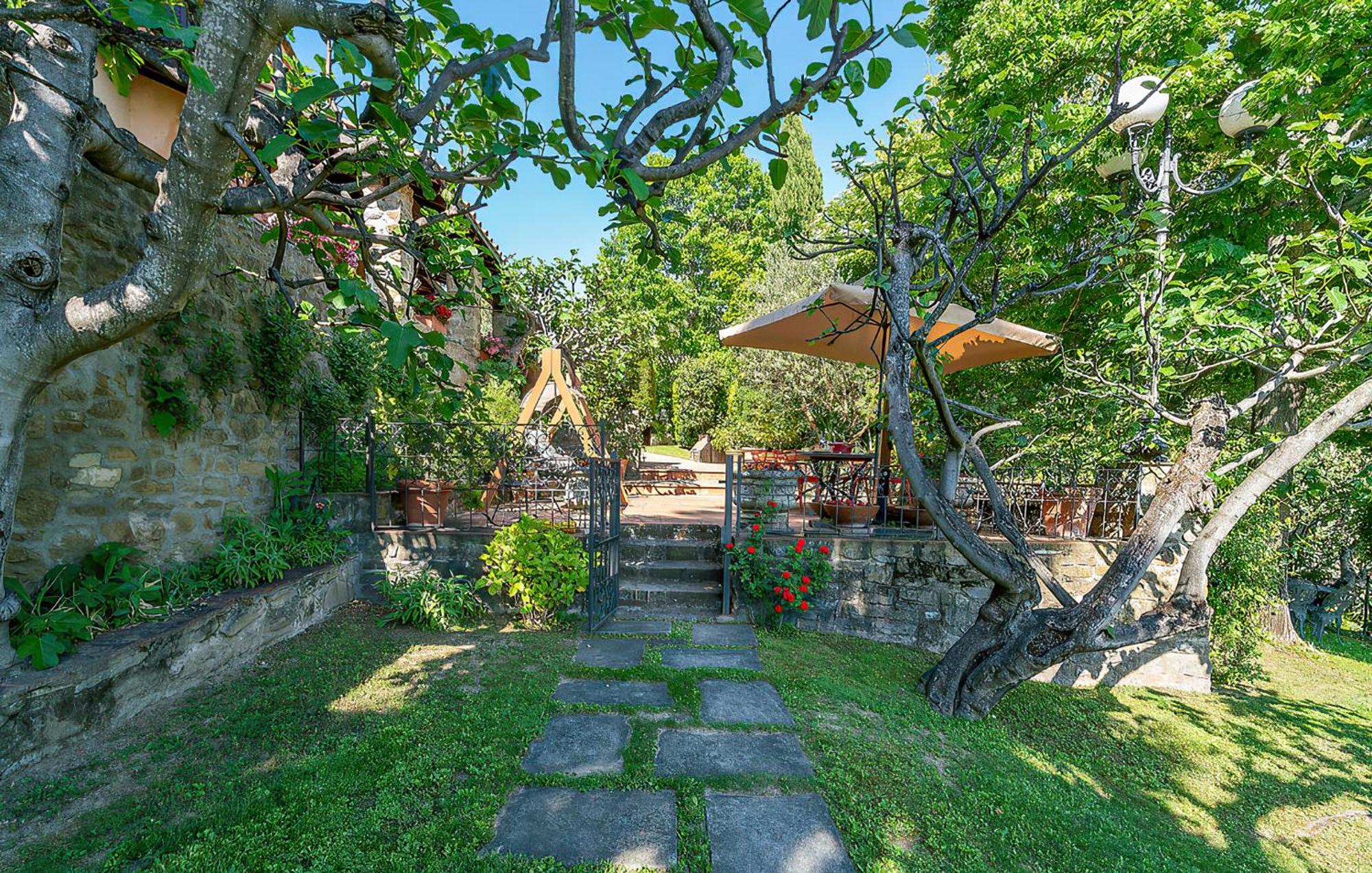 Villa Tuscany Gorello. In Toscana. Jacuzzi Con Tetto In Cristallo,piscina Arezzo
